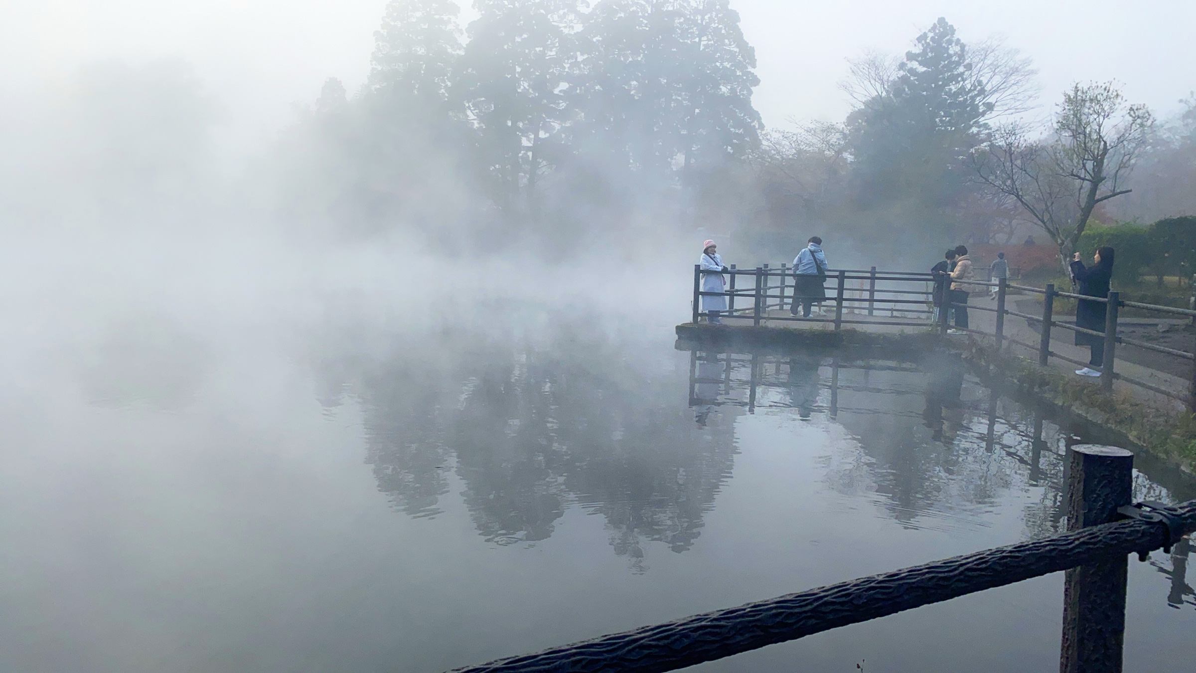 メインビジュアル4